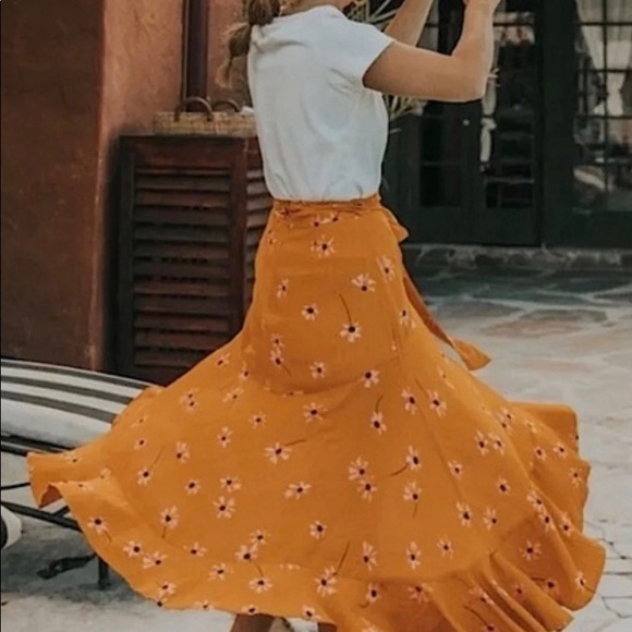 Anthropologie Faithfull skirt, size 4 - Picture 3 of 6